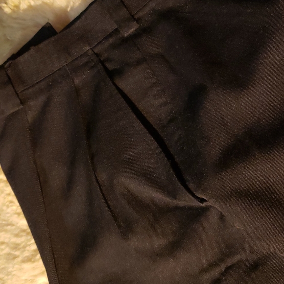 Pants 👖 - Picture 2 of 4